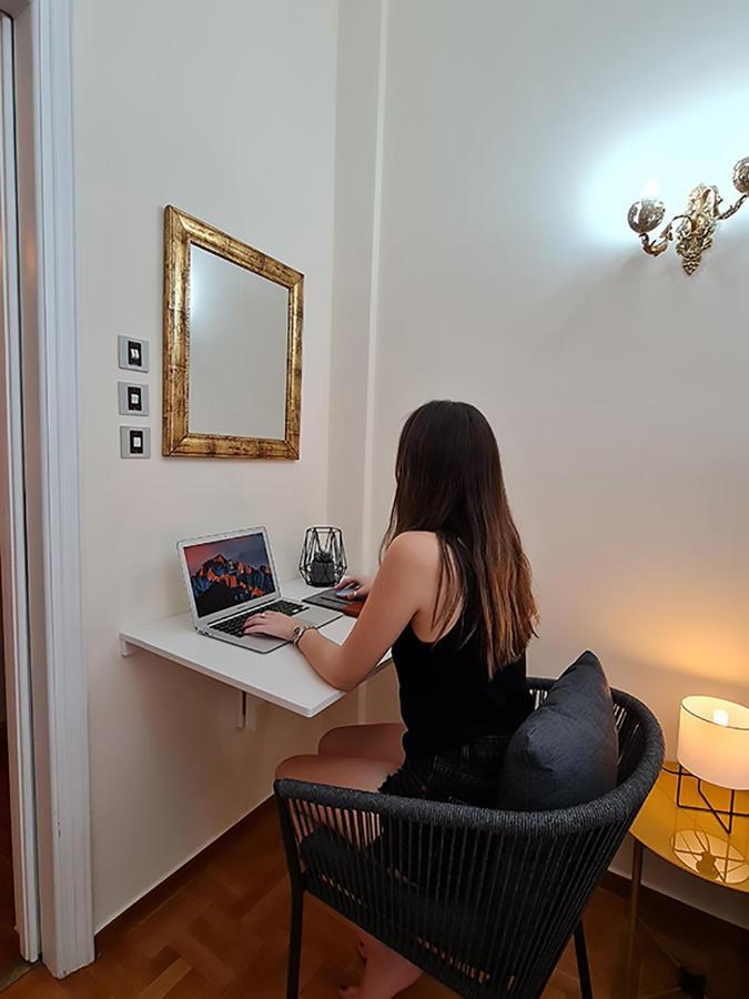 Georgia On My Mind Apartment Athena Bagian luar foto